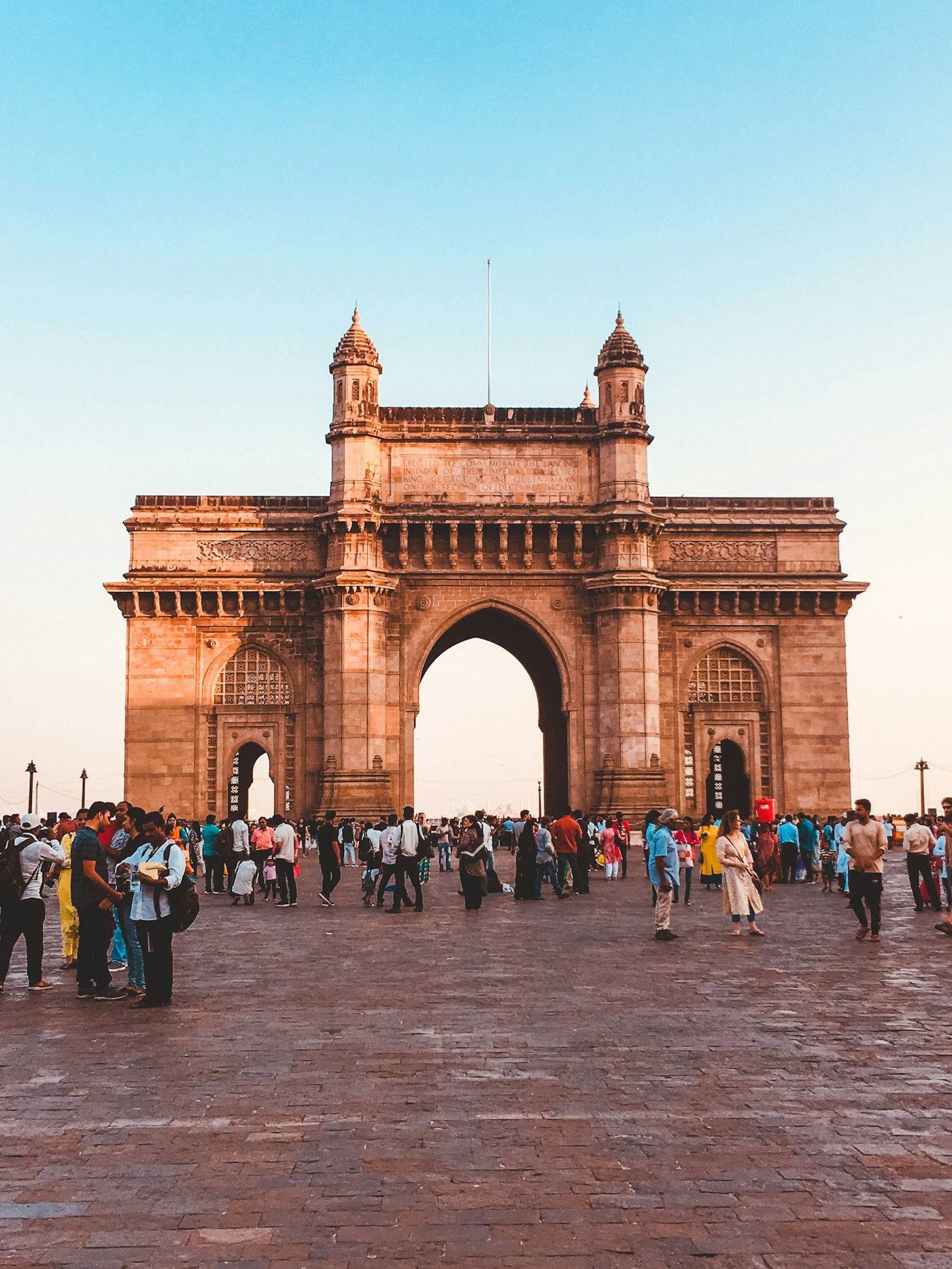 Visitors at the Gateway of India representing a digital heritage experience